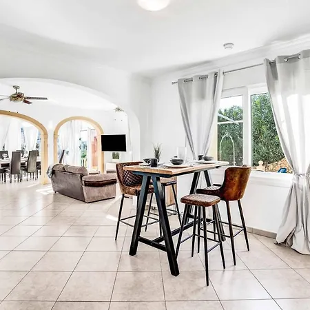 Matthias * Casas de Torrat